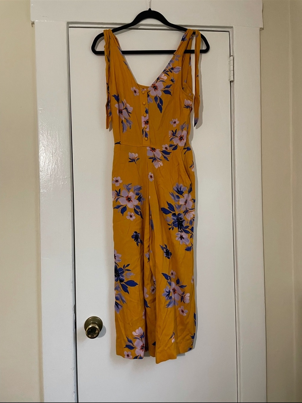 Jessica‎ Simpson Mustard Floral Tie-Strap Jumpsuit size XS